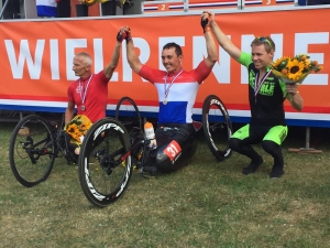 Tim de Vries wint NK handbiken 2017