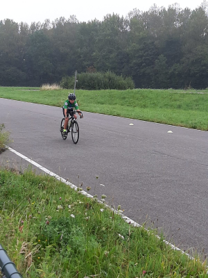 Jo&euml;l bij de tijdrit